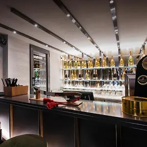 فندق 77 Seventy-seven - Maison D'art Collection, روما