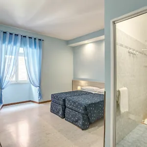 Nuova Monaco Hotel